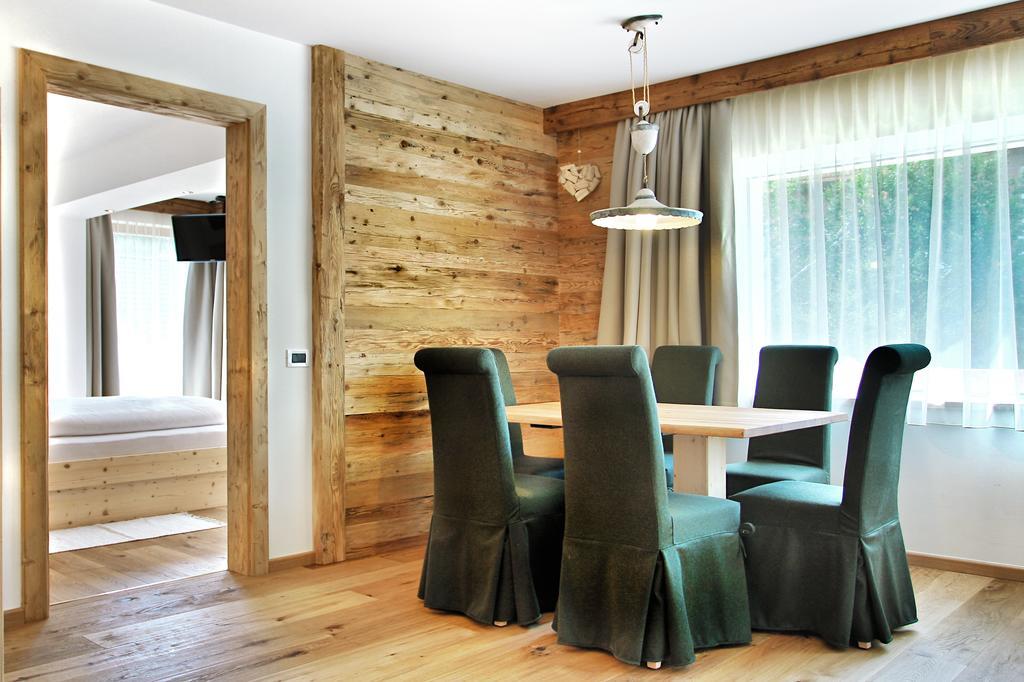 La Bercia Alpine Lodge & Spa La Villa  Extérieur photo